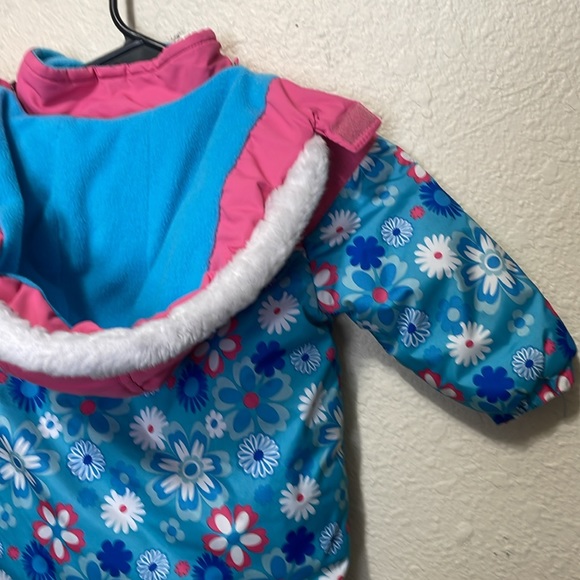Rugged Bear Girls Blue Floral Winter Jacket. Very Good Condition. Size 24M. - Picture 10 of 16